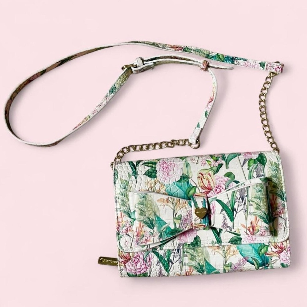 Betsey Johnson Floral Quilted Crossbody Bag - White, Green, Pink - Picture 5 of 12